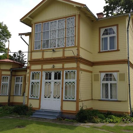 Guesthouse Airava Jūrkalne Exteriér fotografie