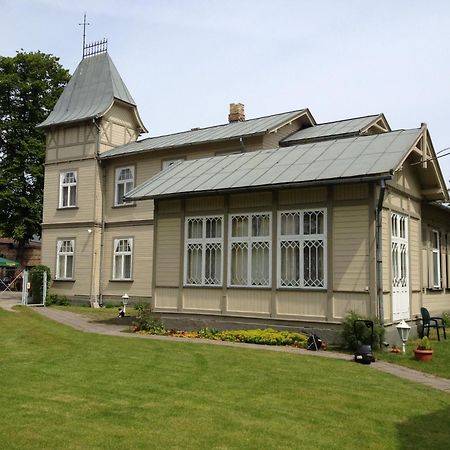 Guesthouse Airava Jūrkalne Exteriér fotografie